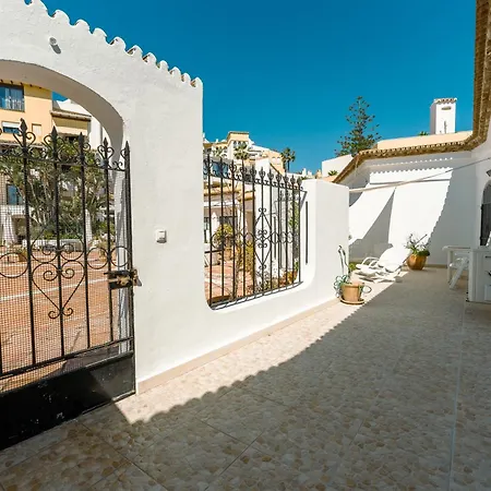 Puerto Cabopino Appartement *