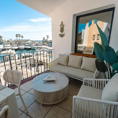 Puerto Cabopino Appartement *